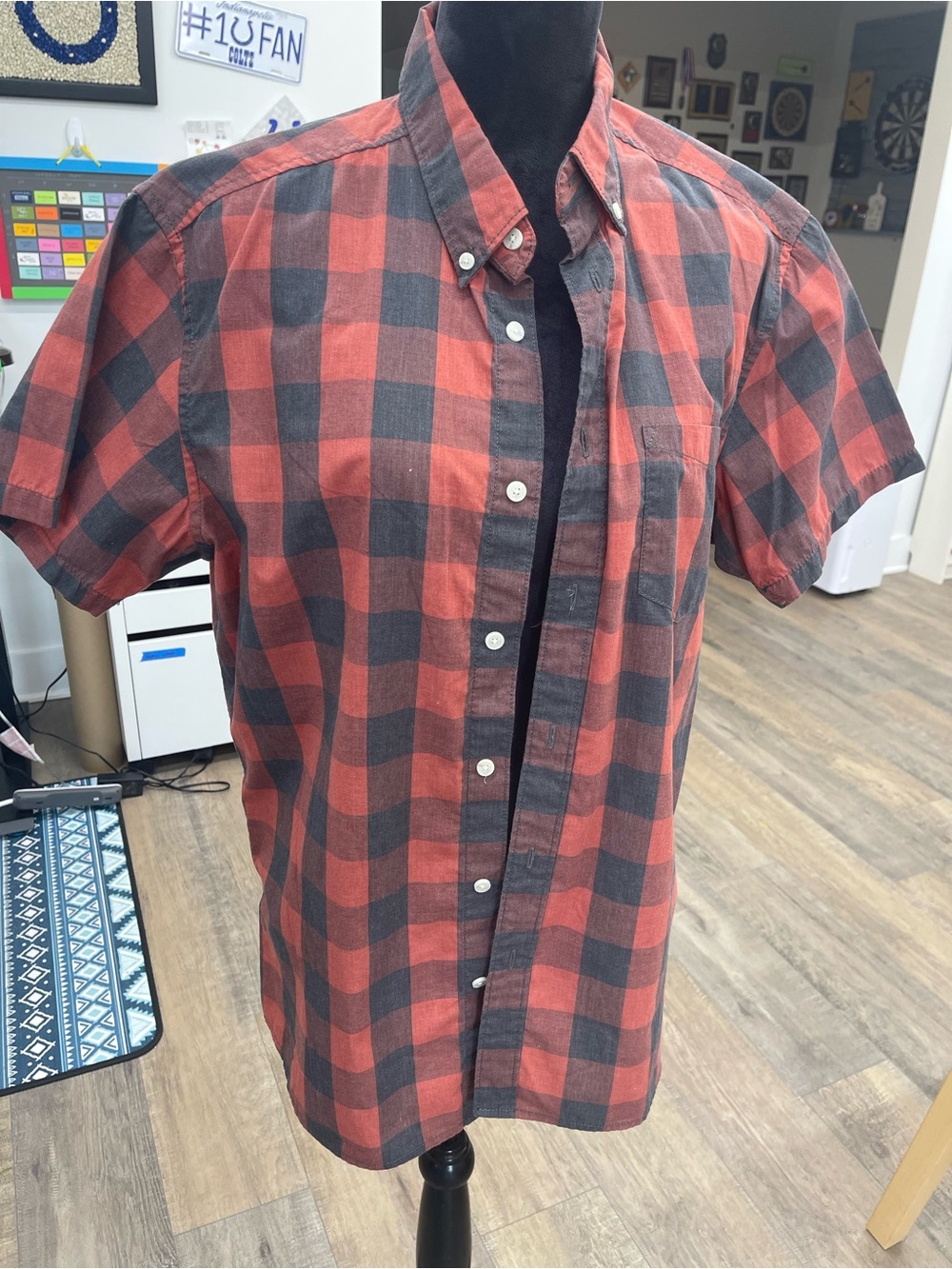 urban pipeline Red and Black Plaid Short-Sleeve Button-Down Shirt